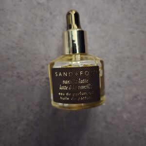 NWOT. Vanilla Latte perfume Oil. 30ml.